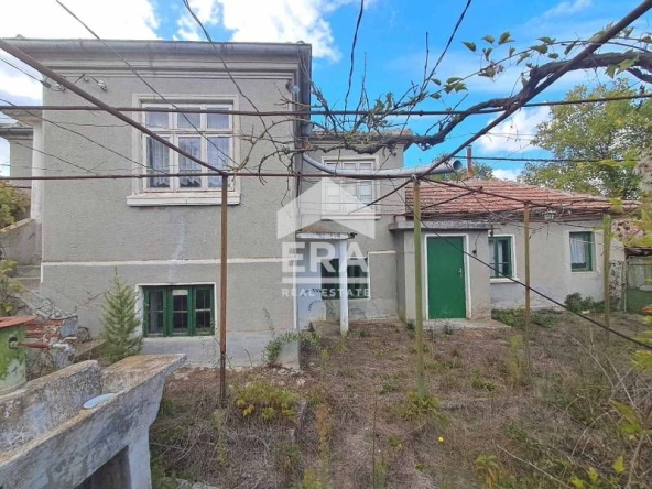 Къща в с. Крумово, Област Варна - 180 кв.м за 185 €/кв.м - Снимка #1