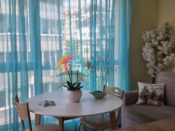 Двустаен апартамент в Варна, Победа - 62 кв.м за 1209 €/кв.м - Снимка #1