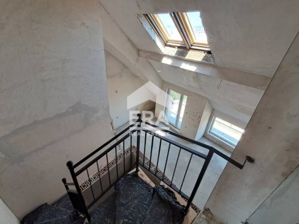 Тристаен апартамент в Варна, Погреби - 123 кв.м за 871 €/кв.м - Снимка #1
