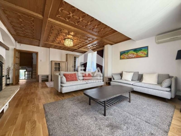 Дава се под наем Къща в София, Симеоново - 350 кв.м за 2493.39 € - Снимка #1