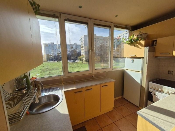 Тристаен апартамент в София, Обеля 2 - 66 кв.м за 1391 €/кв.м - Снимка #1