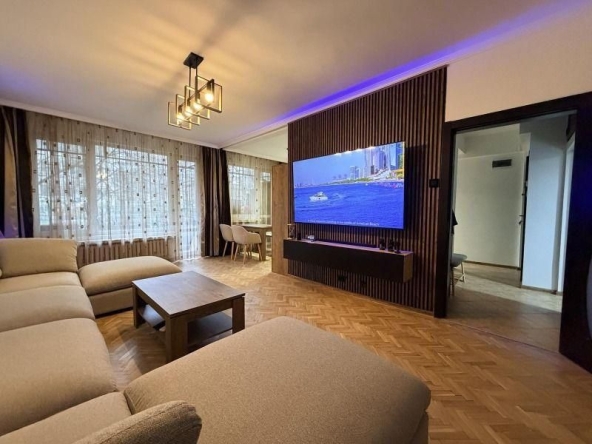 Дава се под наем Тристаен апартамент в София, Медицинска академия - 94 кв.м за 957.27 € - Снимка #1