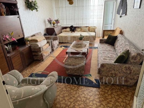 Тристаен апартамент в Пловдив, Изгрев - 90 кв.м за 451 €/кв.м - Снимка #1