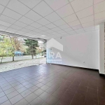 Дава се под наем Магазин в София, Гоце Делчев - 101 кв.м за 1800 € - Снимка #1