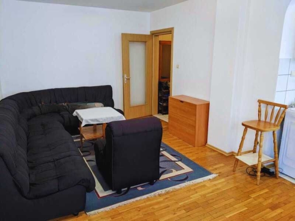 Дава се под наем Двустаен апартамент в София, Люлин 8 - 60 кв.м за 420.75 € - Снимка #1