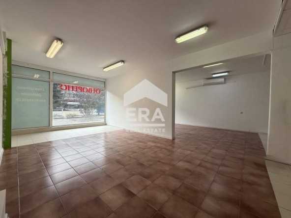 Магазин в София, Белите брези - 75 кв.м за 1564 €/кв.м - Снимка #1