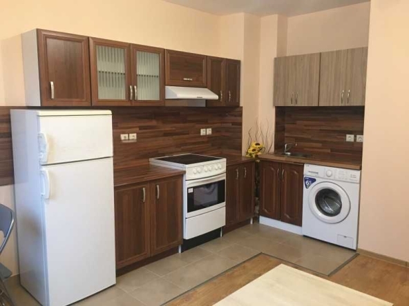 Дава се под наем Двустаен апартамент в София, Люлин 2 - 60 кв.м за 498.27 € - Снимка #1