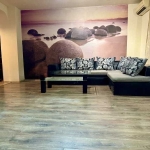 Дава се под наем Тристаен апартамент в София, Център - 98 кв.м за 598.23 € - Снимка #1