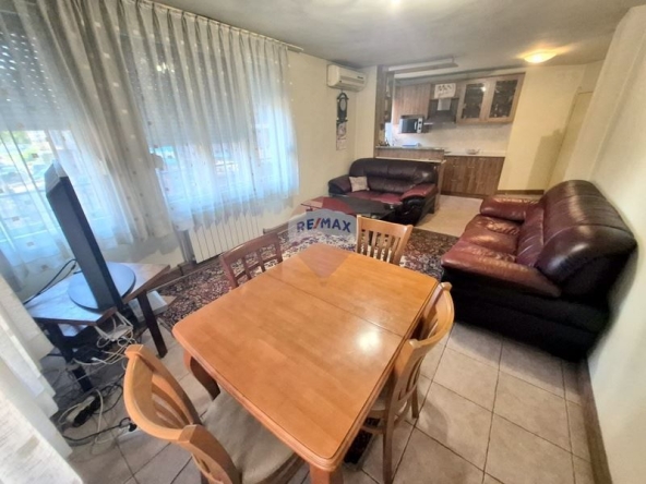 Четиристаен апартамент в Варна, Лятно кино Тракия - 100 кв.м за 1189 €/кв.м - Снимка #1