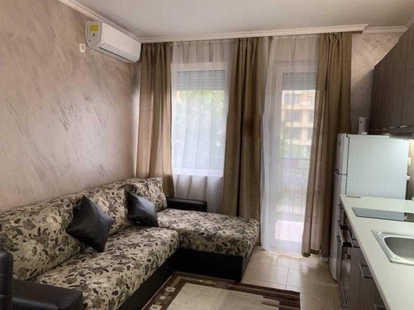 Дава се под наем Двустаен апартамент в Бургас, Сарафово - 60 кв.м за 357 € - Снимка #1