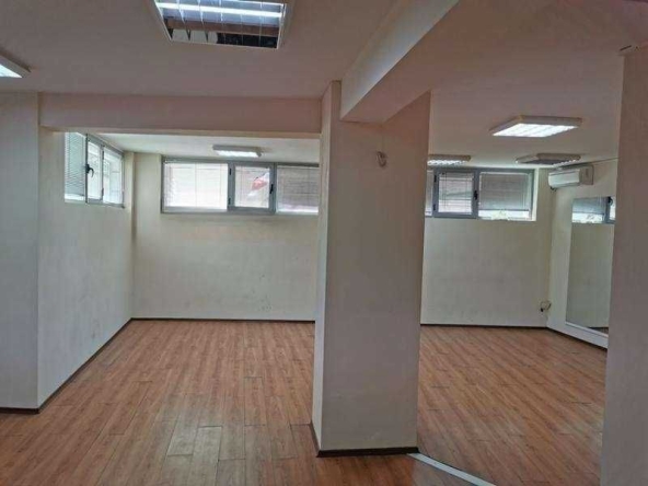 Офис в Пловдив, Каменица 1 - 90 кв.м за 834 €/кв.м - Снимка #1