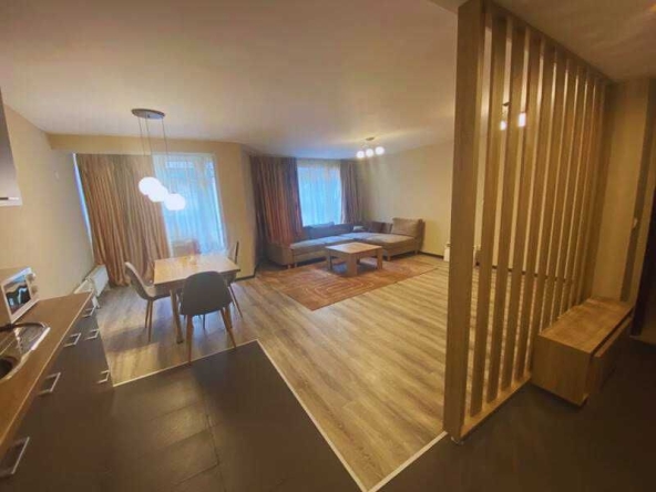 Дава се под наем Тристаен апартамент в София, Белите брези - 107 кв.м за 714 € - Снимка #1