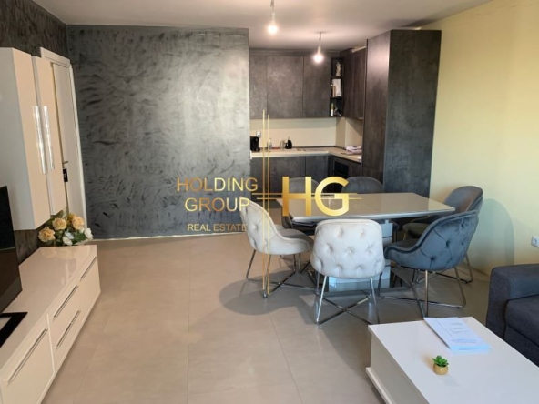 Тристаен апартамент в Варна, Бриз - 116 кв.м за 1495 €/кв.м - Снимка #1
