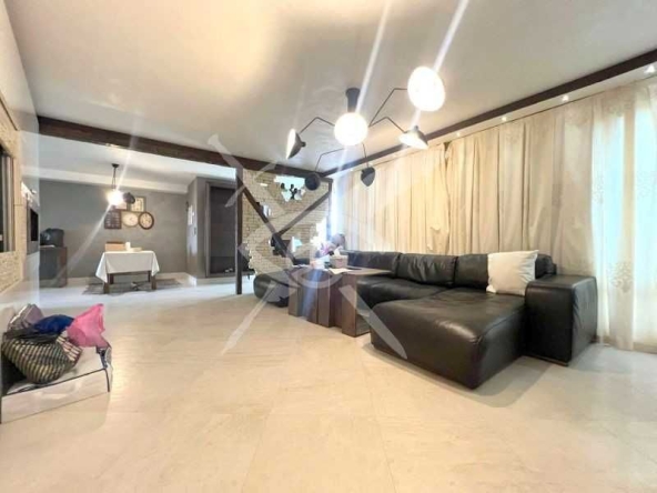 Мезонет в Несебър - 430 кв.м за 825 €/кв.м - Снимка #1