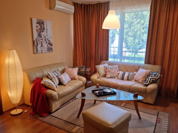 Дава се под наем Тристаен апартамент в София, Красно село - 68 кв.м за 700 € - Снимка #1