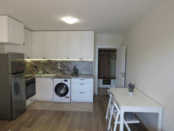 Дава се под наем Двустаен апартамент в Бургас, Сарафово - 65 кв.м за 1020 € - Снимка #1