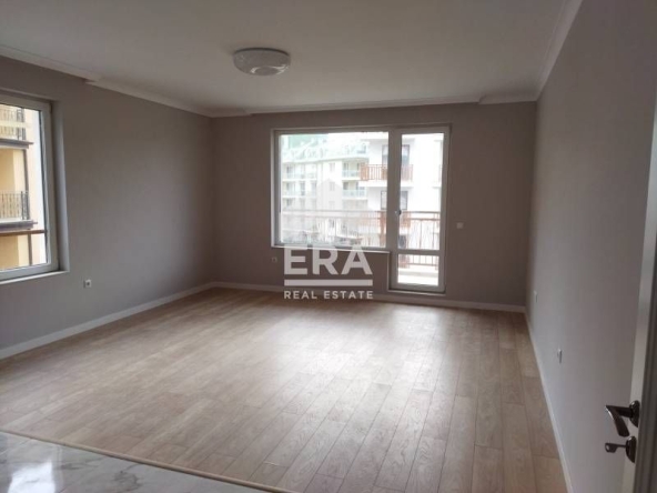 Тристаен апартамент в к.к. Св.Св. Константин и Елена - 114 кв.м за 1867 €/кв.м - Снимка #1