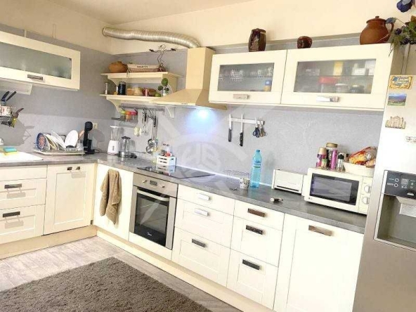 Двустаен апартамент в Царево - 86 кв.м за 848 €/кв.м - Снимка #1