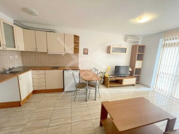 Тристаен апартамент в Свети Влас - 96 кв.м за 558 €/кв.м - Снимка #1