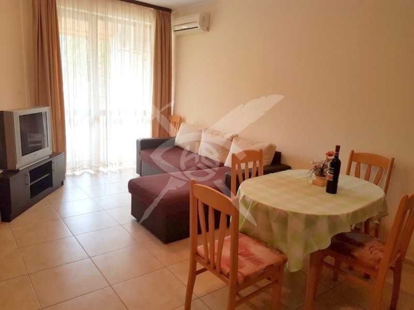 Тристаен апартамент в Несебър - 86 кв.м за 584 €/кв.м - Снимка #1