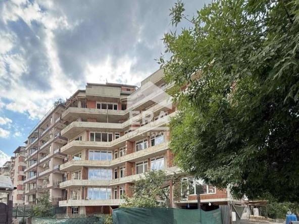 Многостаен апартамент в София, Лагера - 196 кв.м за 933 €/кв.м - Снимка #1
