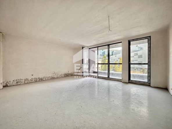 Тристаен апартамент в София, Дружба 2 - 127 кв.м за 1302 €/кв.м - Снимка #1