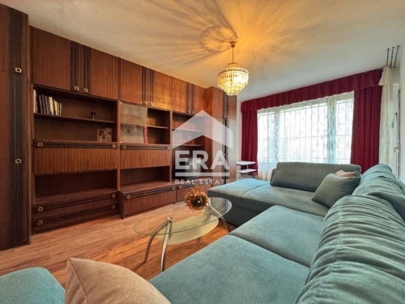 Тристаен апартамент в София, Младост 4 - 88 кв.м за 1304 €/кв.м - Снимка #1