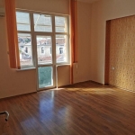 Дава се под наем Многостаен апартамент в Пловдив, Център - 125 кв.м за 765 € - Снимка #1