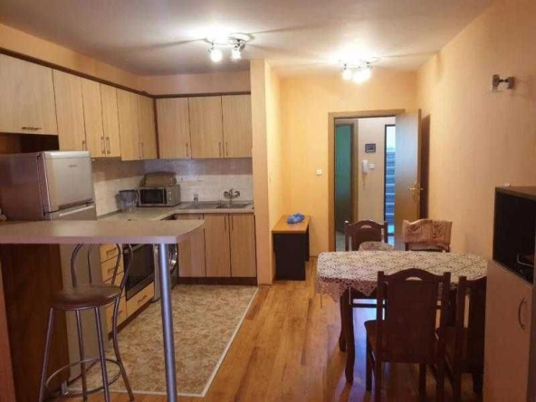 Дава се под наем Двустаен апартамент в Бургас, Център - 60 кв.м за 408 € - Снимка #1