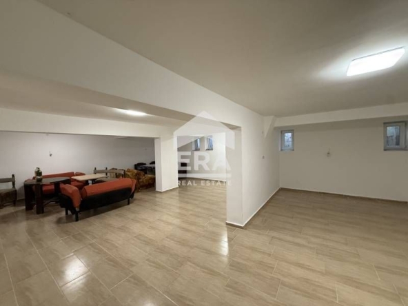Магазин в с. Кранево, Област Добрич - 129 кв.м за 370 €/кв.м - Снимка #1