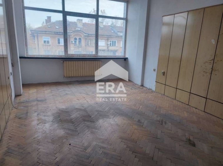 Дава се под наем Офис в Димитровград - 30 кв.м за 124.44 € - Снимка #1