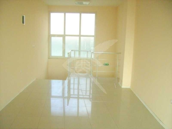 Магазин в Бургас, Възраждане - 114 кв.м за 990 €/кв.м - Снимка #1