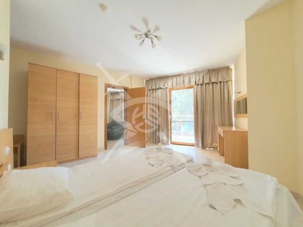 Тристаен апартамент в к.к. Слънчев бряг - 100 кв.м за 806 €/кв.м - Снимка #1