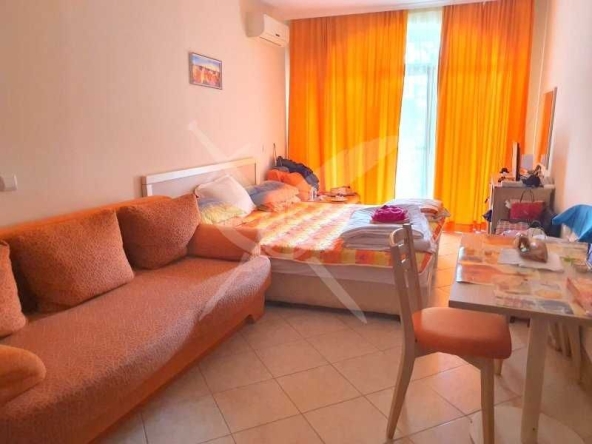 Едностаен апартамент в к.к. Слънчев бряг - 38 кв.м за 1132 €/кв.м - Снимка #1