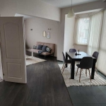 Дава се под наем Тристаен апартамент в София, Оборище - 125 кв.м за 1242.36 € - Снимка #1