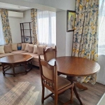 Дава се под наем Двустаен апартамент в Бургас, Братя Миладинови - 50 кв.м за 510 € - Снимка #1