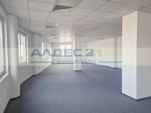 Дава се под наем Офис в София, Полигона - 345 кв.м за 1895.16 € - Снимка #1