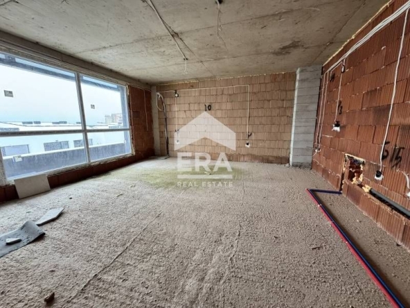 Четиристаен апартамент в Варна, Възраждане 1 - 155 кв.м за 757 €/кв.м - Снимка #1