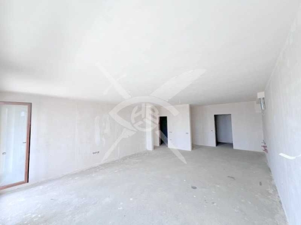 Тристаен апартамент в Ахелой - 172 кв.м за 501 €/кв.м - Снимка #1