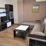 Дава се под наем Двустаен апартамент в Бургас, Център - 80 кв.м за 510 € - Снимка #1