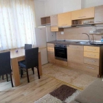 Дава се под наем Двустаен апартамент в Бургас, Център - 45 кв.м за 408 € - Снимка #1