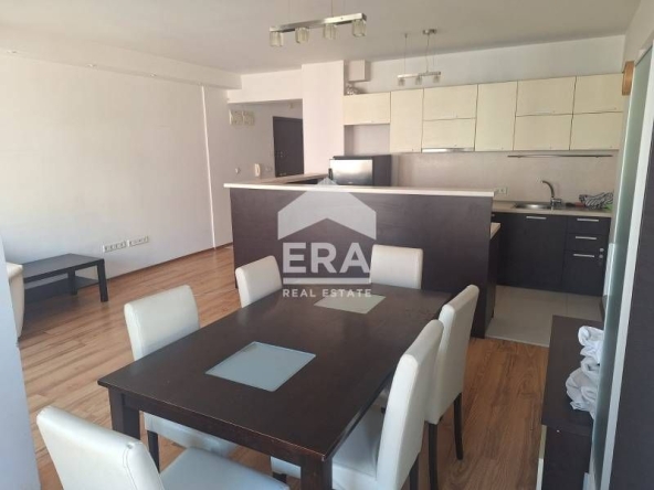 Дава се под наем Тристаен апартамент в София, Банишора - 112 кв.м за 698.19 € - Снимка #1