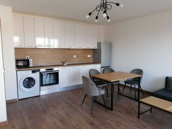 Дава се под наем Двустаен апартамент в София, Люлин 9 - 61 кв.м за 558.45 € - Снимка #1