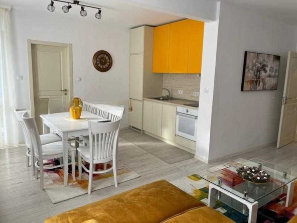 Дава се под наем Тристаен апартамент в София, Иван Вазов - 85 кв.м за 687.99 € - Снимка #1