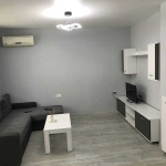 Дава се под наем Двустаен апартамент в Бургас, Лазур - 62 кв.м за 561 € - Снимка #1