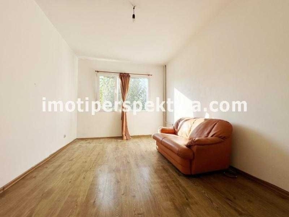 Двустаен апартамент в Пловдив, Кършияка - 64 кв.м за 956 €/кв.м - Снимка #1