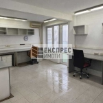 Дава се под наем Офис в Варна, Гръцка махала - 40 кв.м за 548.25 € - Снимка #1