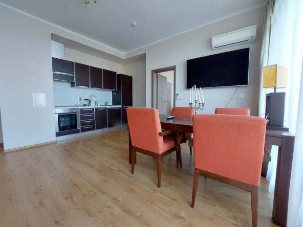 Дава се под наем Тристаен апартамент в Бургас, Зорница - 90 кв.м за 612 € - Снимка #1