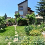 Дава се под наем Къща в Банкя - 241 кв.м за 1200 € - Снимка #1