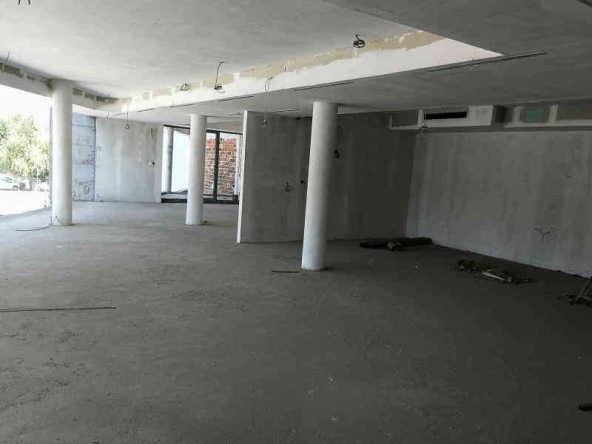 Промишлена сграда в Пловдив, Индустриална зона - Тракия - 789 кв.м за 282 €/кв.м - Снимка #1